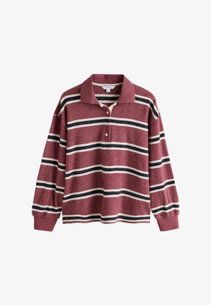 Langärmliges dunkelrotes Poloshirt mit weißen und schwarzen horizontalen Streifen, drei Knöpfen und gerippten Bündchen.