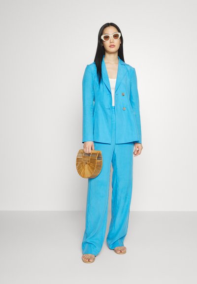 Rejina Pyo CORA TROUSERS - Nadrágok - blend vivid blue