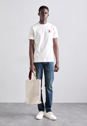 T-shirt imprimé - snow white