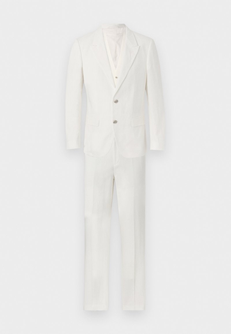 Traje