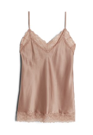 Camisole en satin de couleur nude doux, avec des bordures en dentelle au niveau du col et de l'ourlet, des bretelles fines ajustables et une texture lisse.