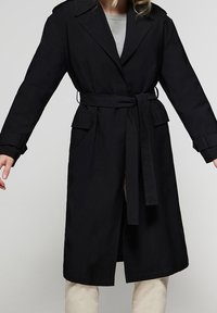 Polo Club Trenchcoat - black