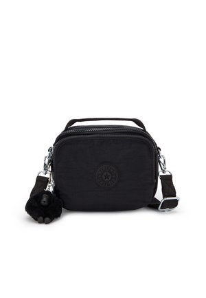 Borsa nera, rettangolare, realizzata in nylon con superficie texture, dotata di chiusura con zip, tracolla regolabile e un accessorio portachiavi peloso.