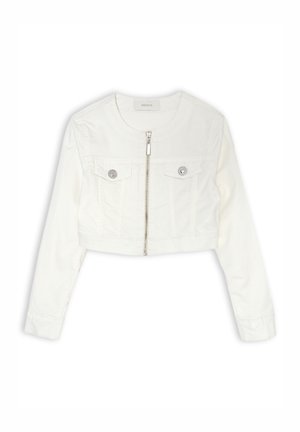 Giacca in denim bianco cropped con maniche lunghe, chiusura frontale con zip, due tasche sul petto, accessori in tono argento e cuciture dettagliate.