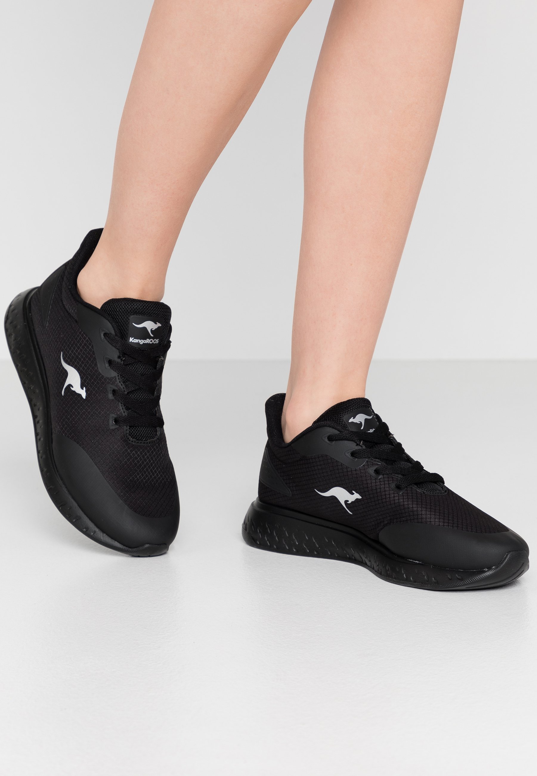 KangaROOS K ACT FEEL Joggesko jet blackmono Zalando.no KangaROOS K ACT FEEL Joggesko jet blackmono Zalando.no
