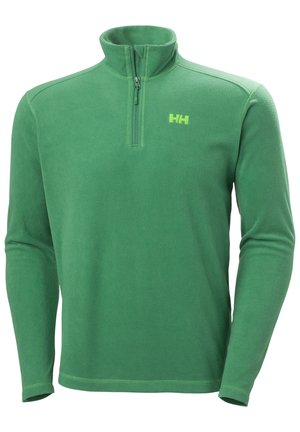 Sudadera de forro polar verde con media cremallera, mangas largas y un pequeño logotipo en verde claro en el lado izquierdo del pecho. Textura suave, diseño casual.