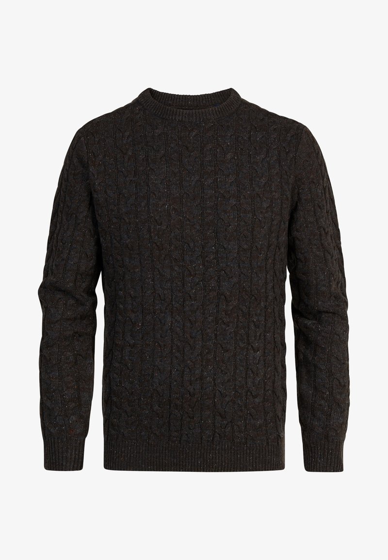 Pull en maille torsadée marron foncé avec un col rond et des poignets et ourlet côtelés. Le tissu texturé met en valeur des motifs de tricot complexes.