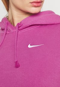 Nike Sportswear Luvtröja - berry
