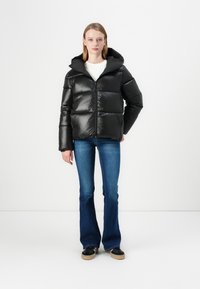 Replay JACKET - Winterjas - black