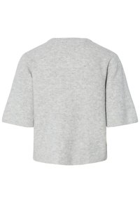 Top gri tricotat cu textură pe cadran, mâneci scurte și decolteu rotund, având un croi relaxat și scurt.