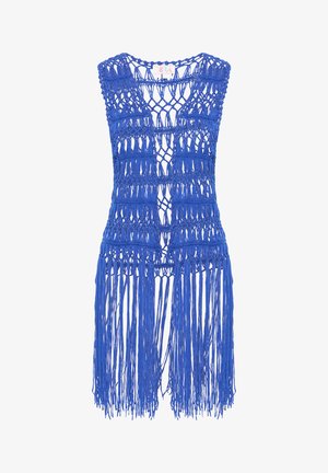 Gilet en crochet frangé bleu avec un décolleté en V, présentant un motif à mailles ouvertes et de longues franges pendantes au niveau de l'ourlet.