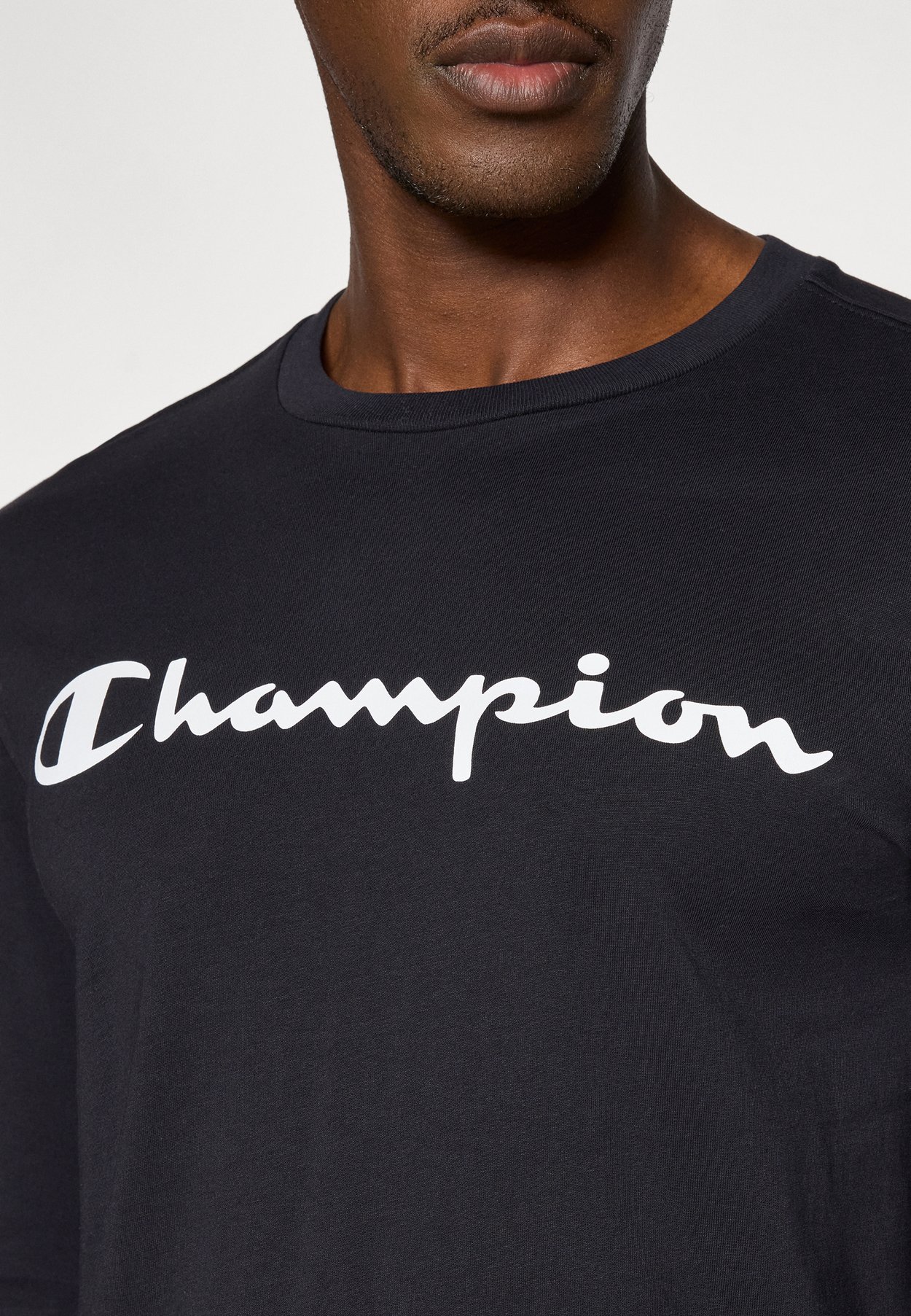 BASICS LONG SLEEVE LARGE LOGO