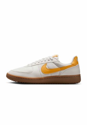 FIELD GENERAL - Baskets basses - phantom gum dark brown solar flare