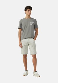 s.Oliver Shorts - wollweiß