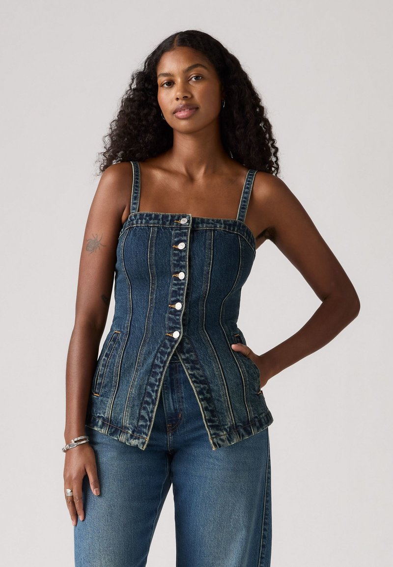 Denim tanktop met een aansluitend design, vierkante halslijn en knoopsluiting aan de voorkant. Donkerblauwe kleur met verticale stikdetails.