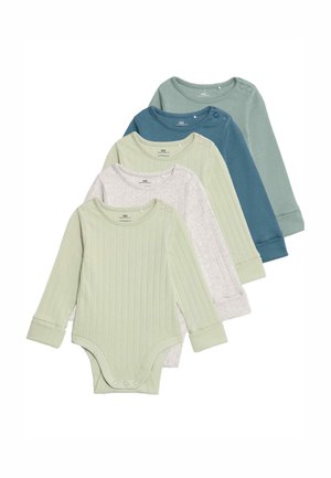 Pięć niemowlęcych bodziaków z długim rękawem w odcieniach zieleni, jasnoszarego i niebieskiego. Struktura w prążki z zatrzaskami na ramionach, z delikatnym dekoltem.