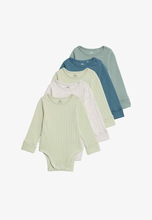 Cinq bodies à manches longues pour bébé dans des teintes de vert, gris clair et bleu. Texture côtelée avec des pressions aux épaules, présentant un col doux.