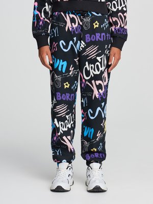 Pantaloni della tuta neri con motivi di graffiti colorati in rosa, blu, giallo e bianco. Presentano una vita elastica e polsini affusolati.