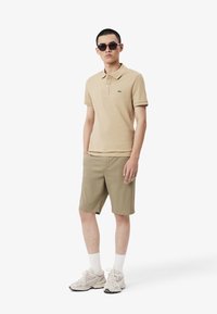 Lacoste BERMUDA  - Shorts - beige cb