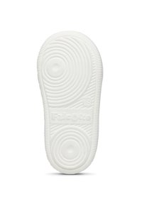 Sole in gomma bianca con motivi circolari e ondulati, caratterizzata dal logo "Falcotto" e la misura indicata come "19". Texture liscia e bordi arrotondati.