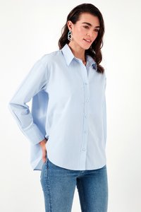 LELA Loose Fit - Skjortebluser - light blue
