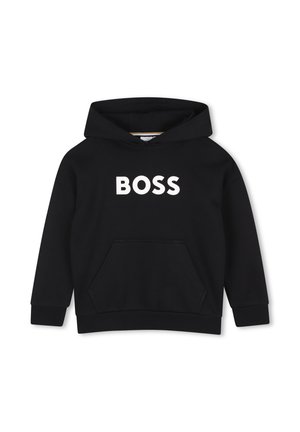 Zwarte hoodie met voorzak en het woord "BOSS" gedrukt in witte hoofdletters op de borst.