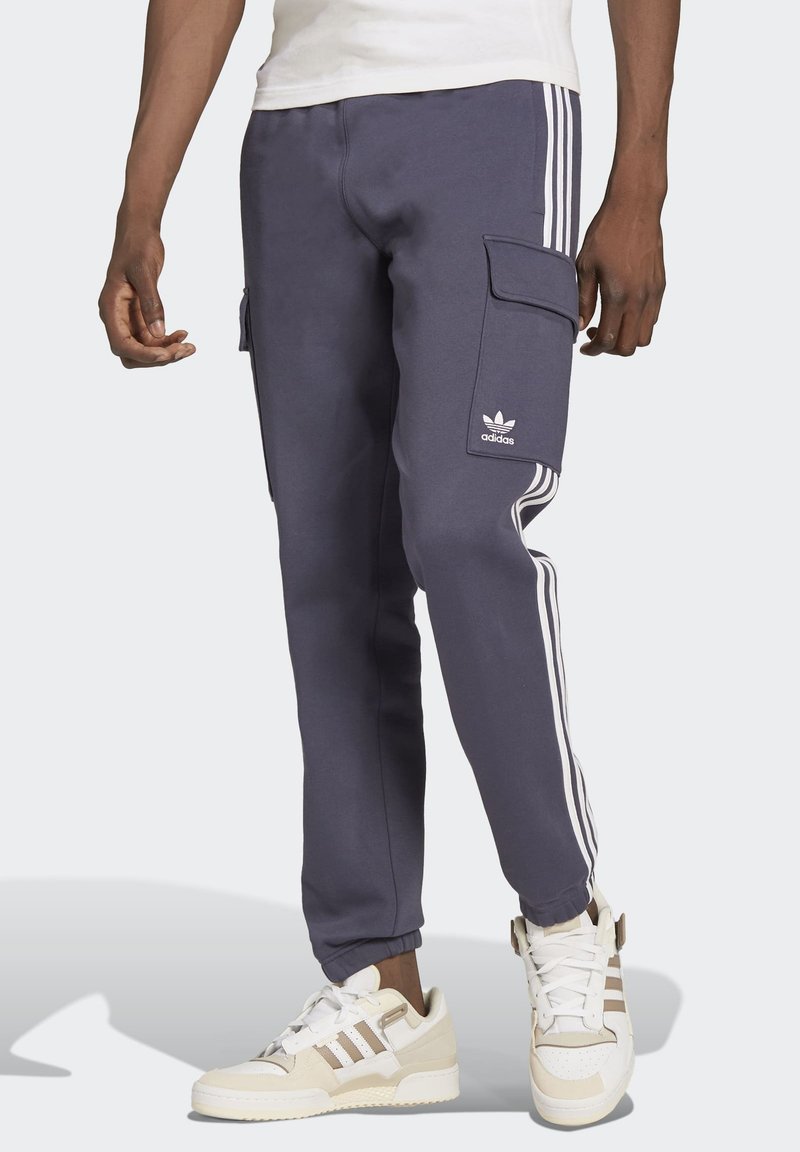 adidas Originals SLIM Tracksuit bottoms blue Zalando.co.uk