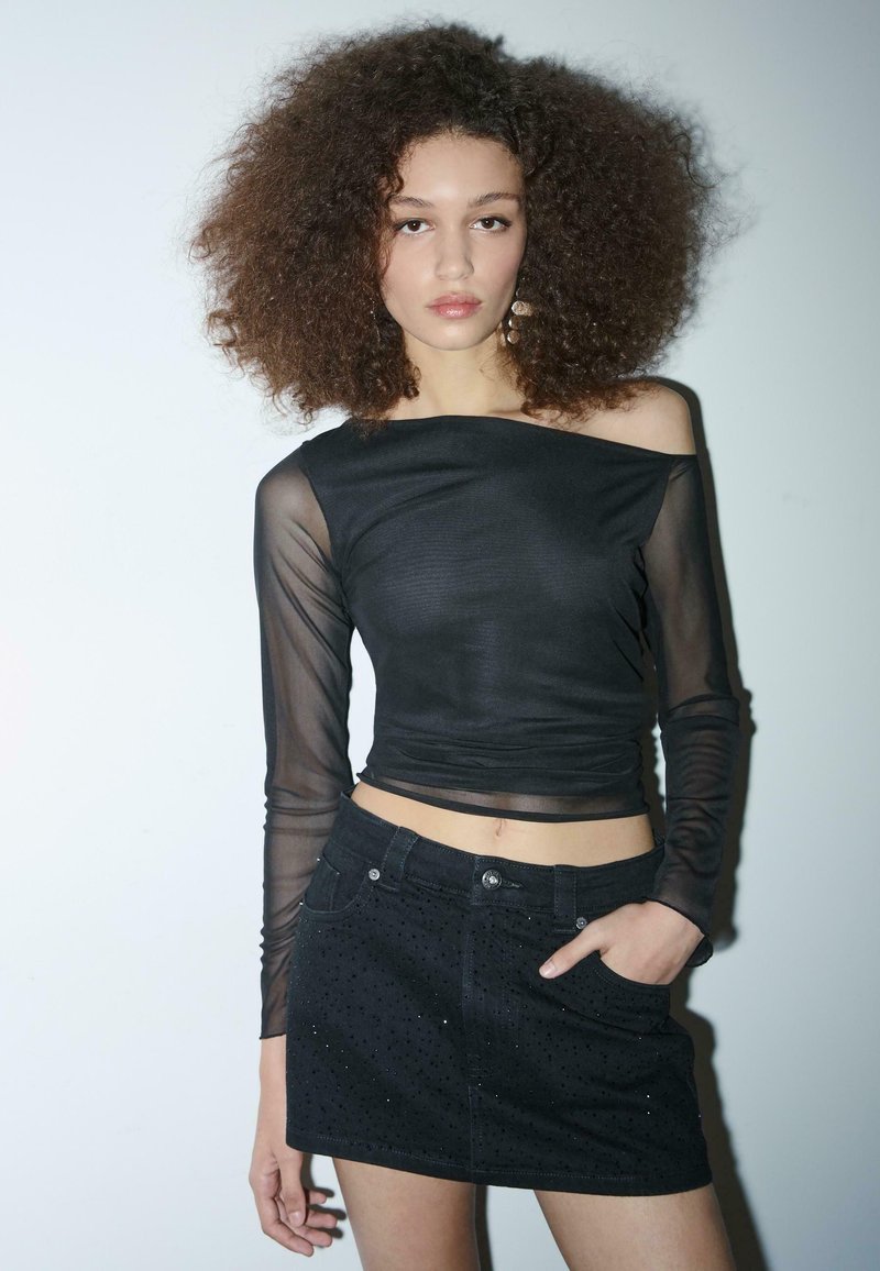 Stradivarius WITH RHINESTONES Mini skirt mottled black Zalando