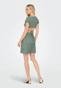 ONLY ONLHILLARY MIDI - Denní šaty - balsam green