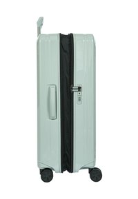 Hartschalentrolley in Minzgrün mit einem schwarzen Reißverschluss. Ausgestattet mit einem ausziehbaren Griff, einem Zahlenschloss und vier schwarzen Rollen für optimale Mobilität.