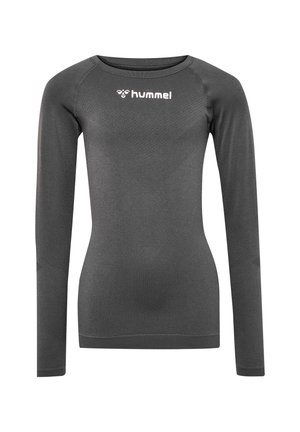 Langarm sporttop in donkergrijs, gemaakt van textuurstof met een strakke pasvorm, met een ronde hals en een wit logo op de borst.