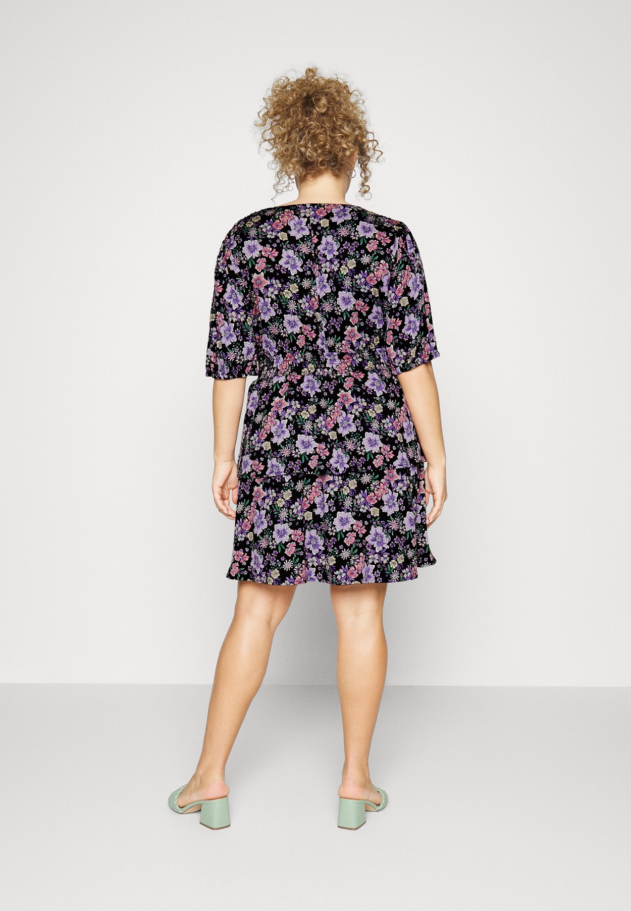 ONLBIANCA SMOCK DRESS