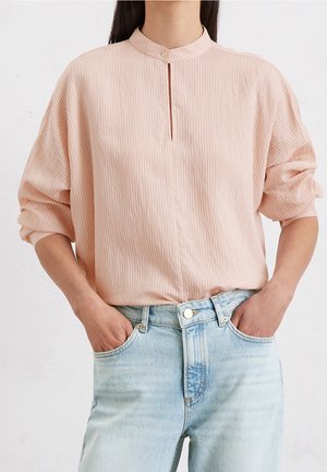 Blouse - apricot