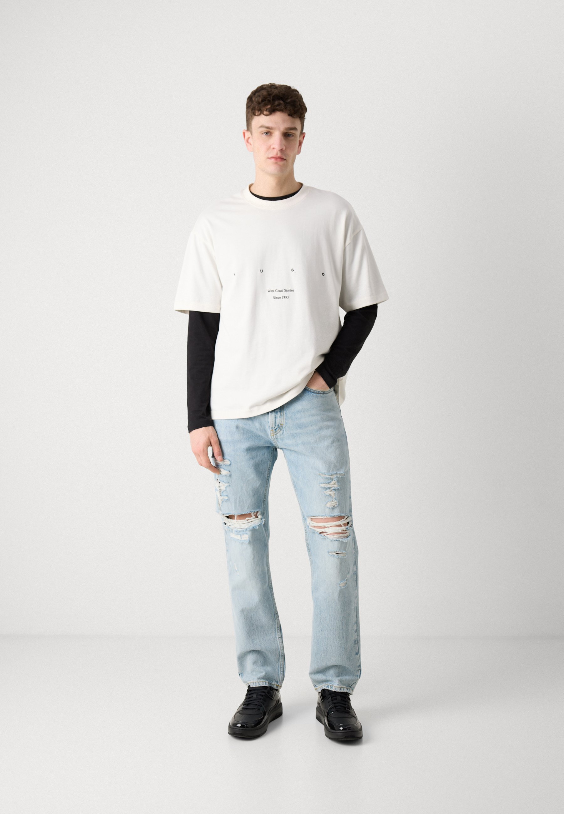 Hugo Duwrite Tシャツ HUGO Duwrite T Shirt White | Mainline Menswear United States