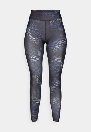 Mustat leggingsit, joissa on aaltoileva sininen ja harmaa kuvio, korkea vyötärö, sileä pinta ja tiukka muotoilu, joka on suunniteltu aktiiviseen käyttöön.