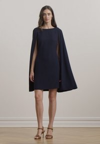 Lauren Ralph Lauren Petite CAPE GEORGETTE COCKTAIL DRESS - Cocktailkleid/festliches Kleid - lighthouse navy