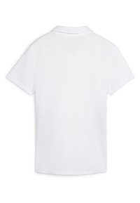 En helt vit kortärmad polo shirt med krage, sedd bakifrån mot en vit bakgrund.