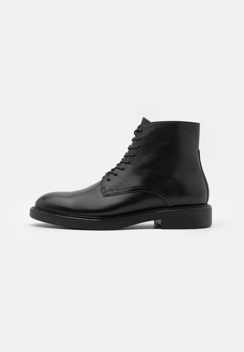 Vagabond ALEX - Botins de atacadores - black