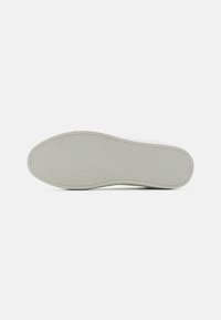 Anna Field Joggesko - white/beige