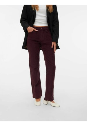 Pantalon classique - winetasting