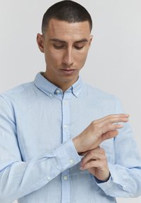 Casual Friday CFANTON - Camisa - chambray blue