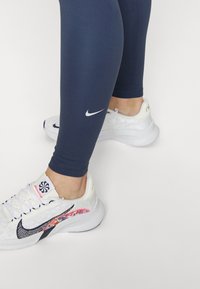 Nike Performance Rajstopy