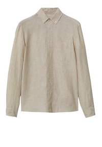 Chemise longue en lin beige clair à manches longues, boutonnée à l'avant avec un col, une poche poitrine et une texture subtile, dotée d'une coupe droite et de boutons classiques.