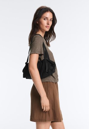 OYSHO, MINI CROSSBODY BAG - Umhängetasche - black