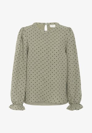 Olivengrønt langærmet bluse med sorte polka dots, rund halsudskæring, nøglehulslukning bagpå og rynkede manchetter. Blød tekstur og afslappet pasform.