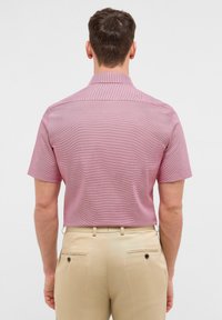 Eterna BAUMWOLLHEMD - MODERN FIT - Overhemd - rot