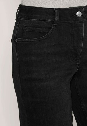 MADELEINE, MADELEINE HOSE WIDE-LEG-JEANS AUS POWERSTRETCH - Wide Leg - black