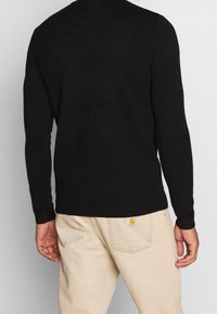 Redefined Rebel Maglione - black
