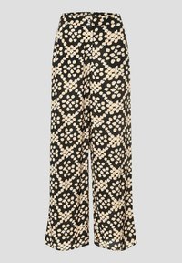 Wijdvallende broek van zwarte stof met een crèmekleurig bloemenpatroon. Het materiaal lijkt soepel met een subtiele glans.