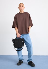 Carhartt WIP KAYTON BAG SMALL UNISEX - Taška cez plece - black